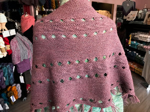 Shop sample: Hipster Shawl