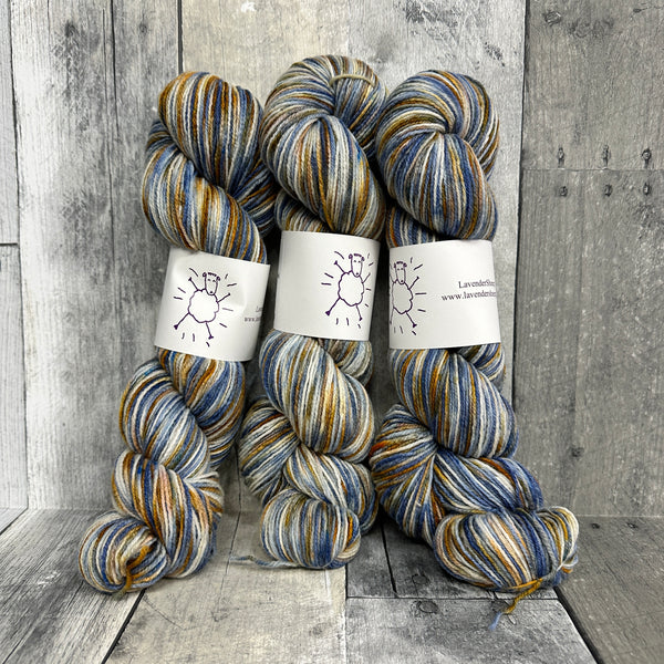 lavendersheep shaniko fingering sea shore - Knot Another Hat