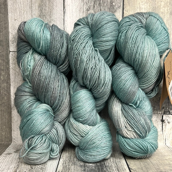 manos del uruguay fino watered silk - Knot Another Hat