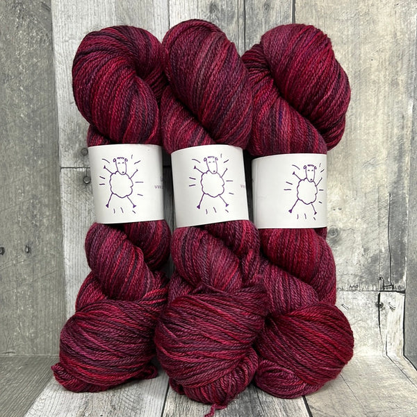 lavendersheep yakkity yak dk bordeaux - Knot Another Hat