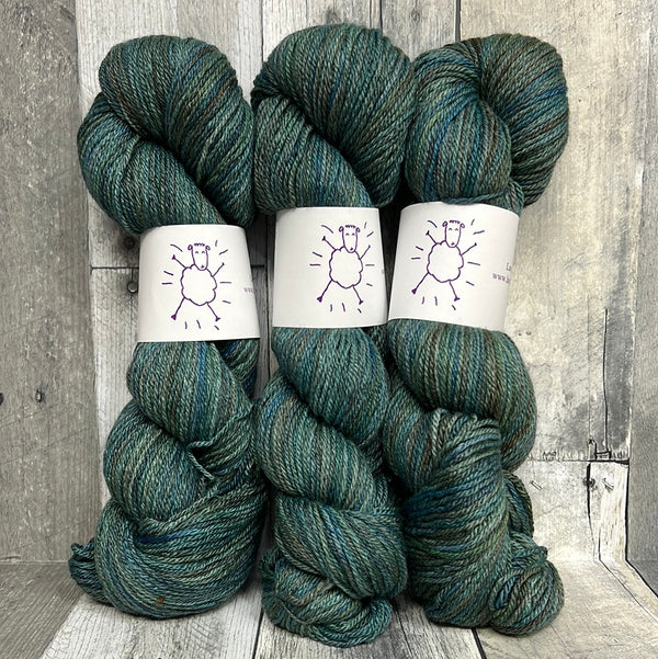 lavendersheep yakkity yak dk columbia river remix - Knot Another Hat