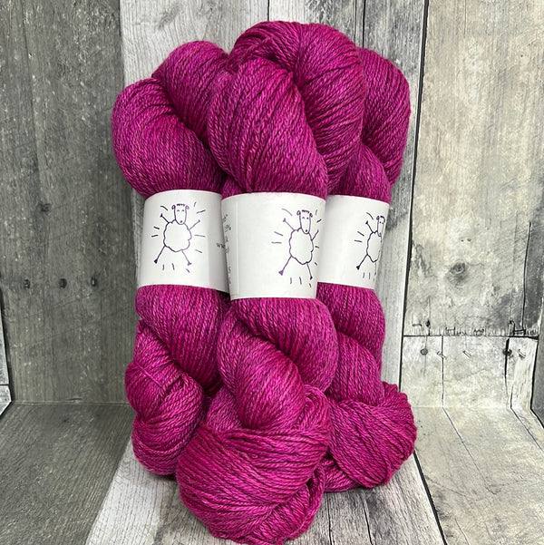 lavendersheep yakkity yak dk cherry bomb - Knot Another Hat