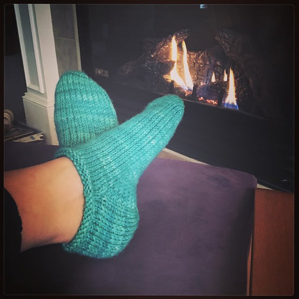 knot another hat glorious slipper socks (download) - Knot Another Hat