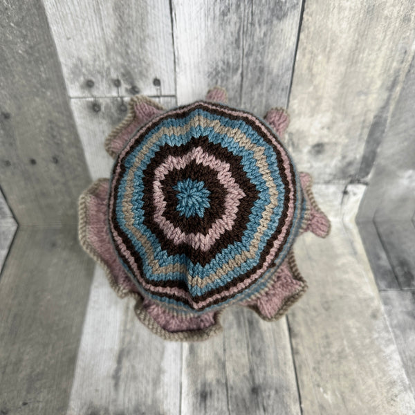 knot another hat stripes & ruffles pattern (download) - Knot Another Hat