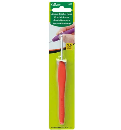 clover amour crochet hooks 3.0mm - Knot Another Hat
