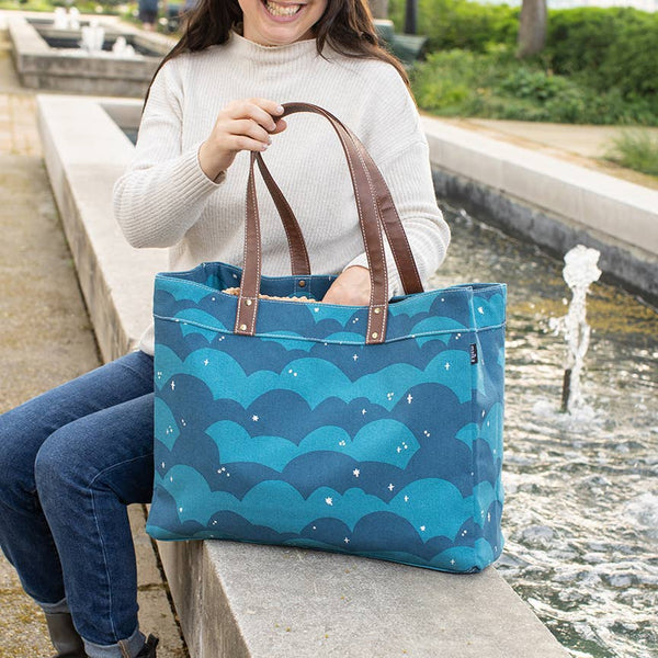 maika carryall tote plaka - Knot Another Hat