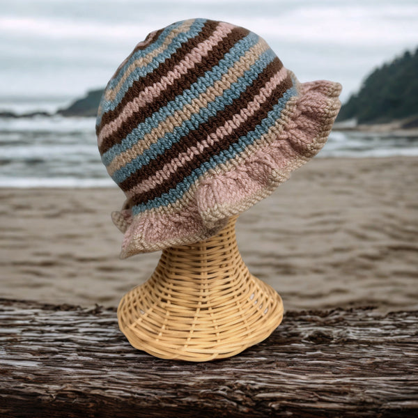 knot another hat stripes & ruffles pattern (download) - Knot Another Hat