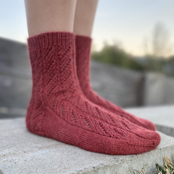 knot another hat lambert twist socks (download)  - Knot Another Hat