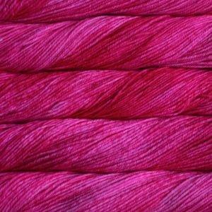 malabrigo rios 093 fucsia - Knot Another Hat