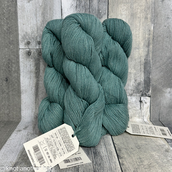 amano chaski 1719 fern - Knot Another Hat
