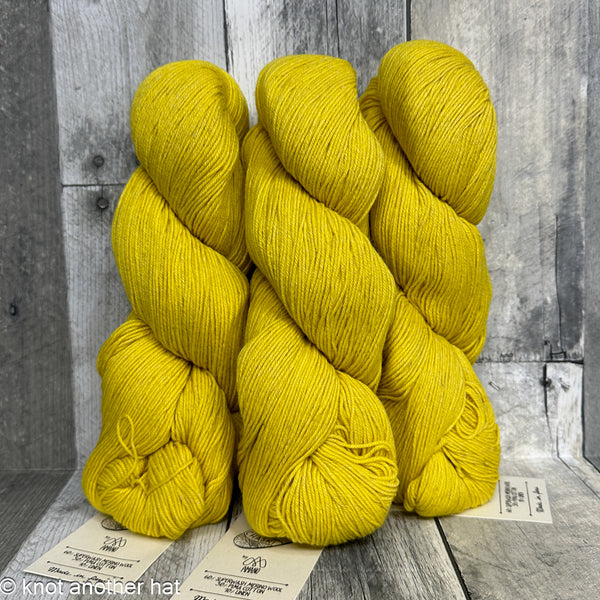 amano chaski 1716 tulip - Knot Another Hat
