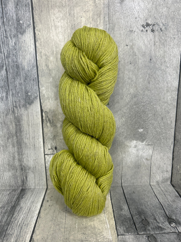 urth yarns trill parakeet - Knot Another Hat