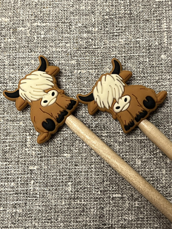 minnie & purl stitch stoppers highland cows - Knot Another Hat