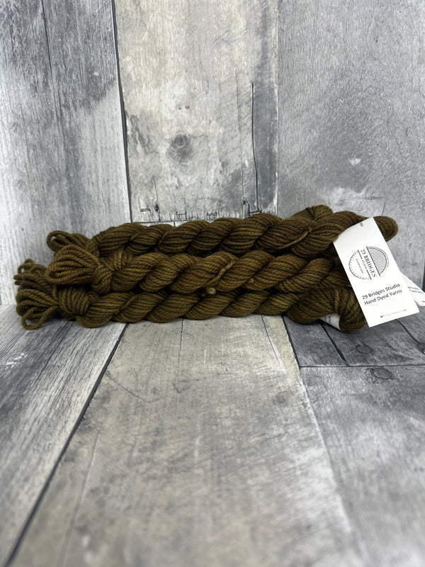 29 bridges merino DK mini skeins take a hike - Knot Another Hat