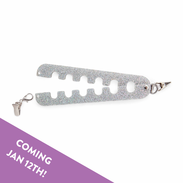 twice sheared sheep yarn gator silver glitter - Knot Another Hat