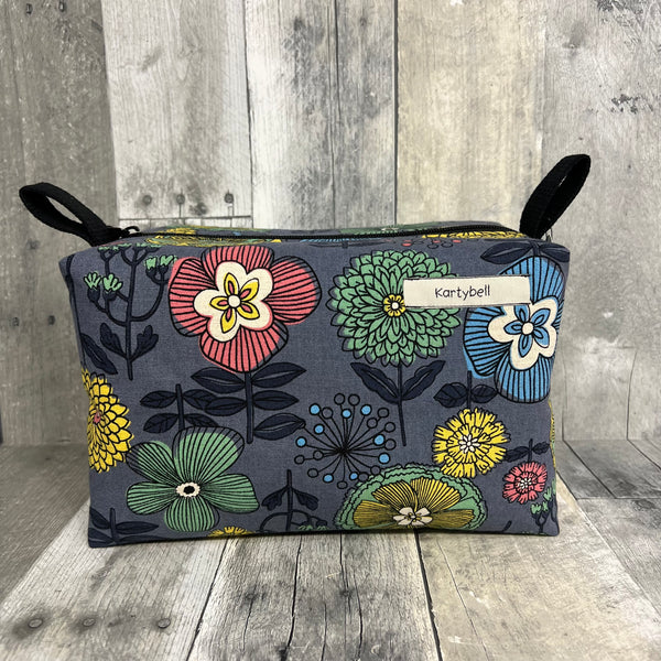 kartybell sara bag 3 - Knot Another Hat