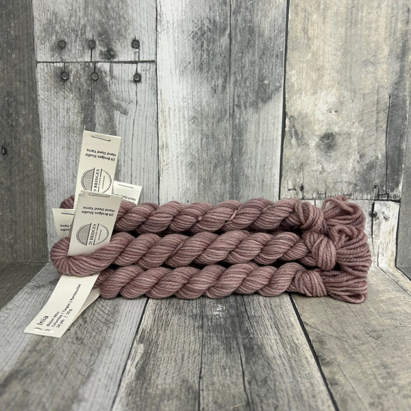 29 bridges merino DK mini skeins inia - Knot Another Hat
