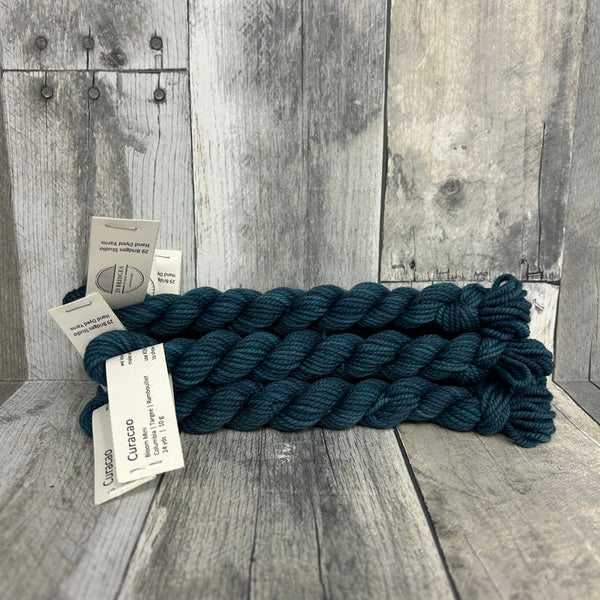 29 bridges merino DK mini skeins curacao - Knot Another Hat