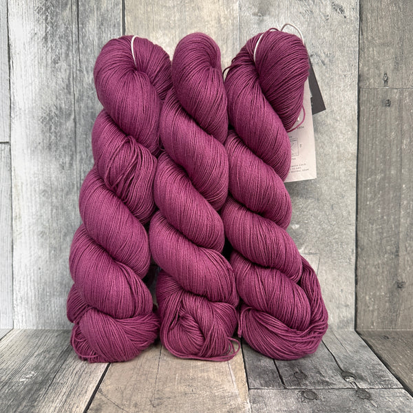 kinua organic cotton fingering lavender - Knot Another Hat