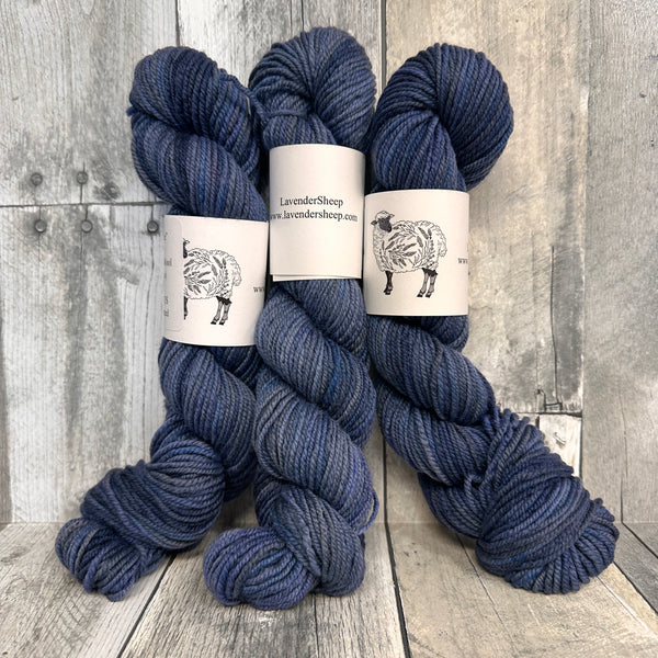 lavendersheep shaniko worsted 2oz