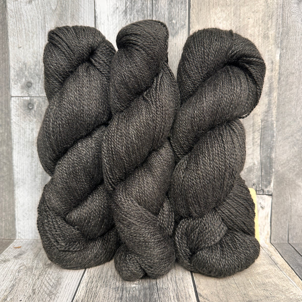 juniper moon farm moonshine fine 1001 cocoa - Knot Another Hat