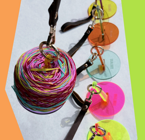 lemonwood color bloc mini minder - Knot Another Hat