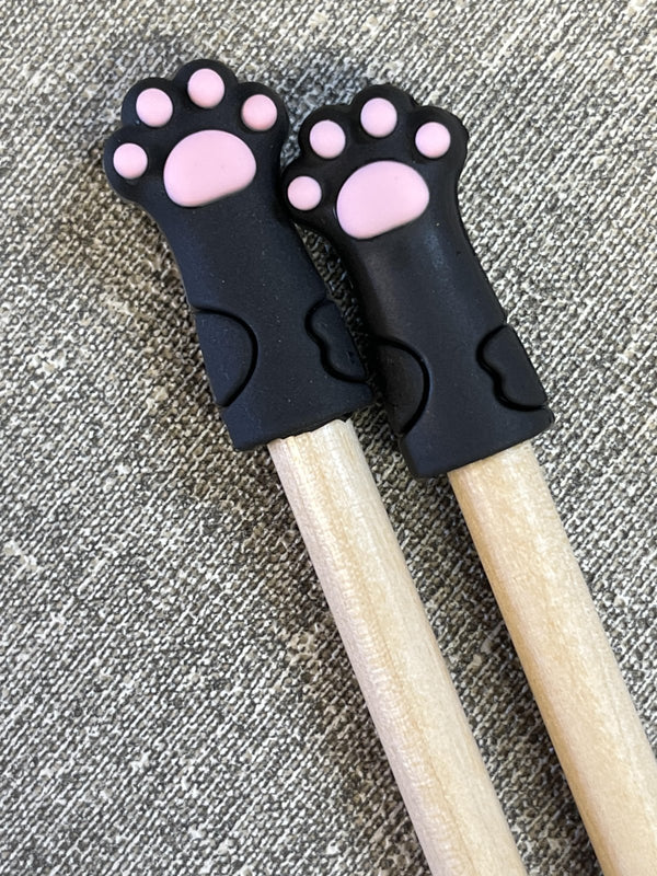 minnie & purl stitch stoppers cat paws black (large needles) - Knot Another Hat