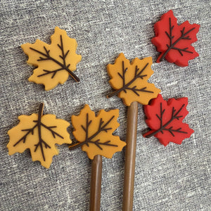 minnie & purl stitch stoppers maple leaves (assorted colors) - Knot Another Hat