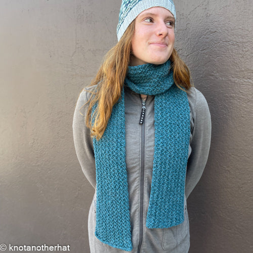 knot another hat: blue spruce scarf (.pdf download)  - Knot Another Hat