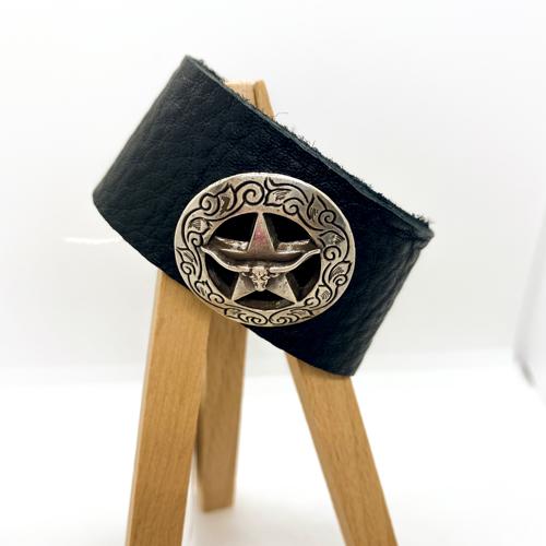 sue muth leather scarf cuffs black lonestar - Knot Another Hat