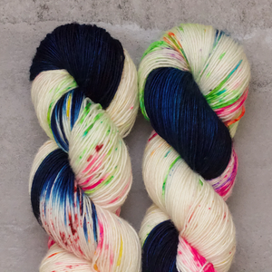 madelinetosh x barker wool collab: tosh merino light planned pooling colors seated ballerina - Knot Another Hat
